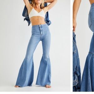 Free people just float on flare jeans size 25 hemmed/petite light wash denim